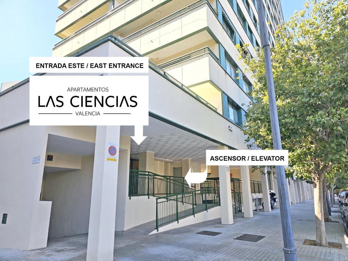 Apartamentos Las Ciencias U บาเลนเซีย ภายนอก รูปภาพ
